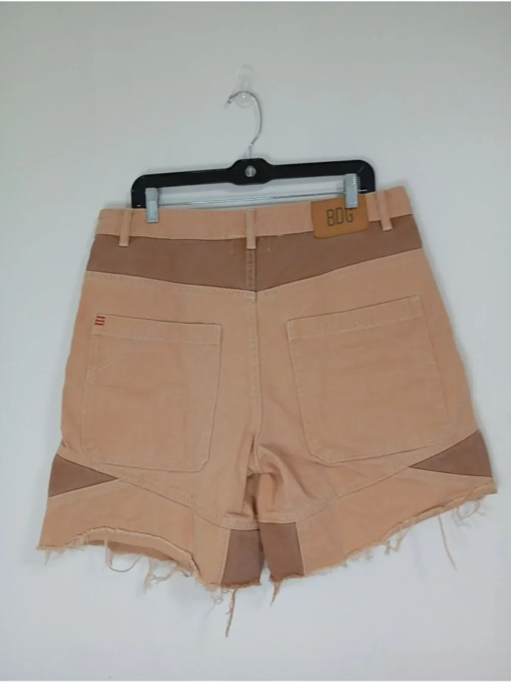 BDG Urban Outfitters Skater Shorts Tan & Brown Colorblock Frayed Hem Size 31
